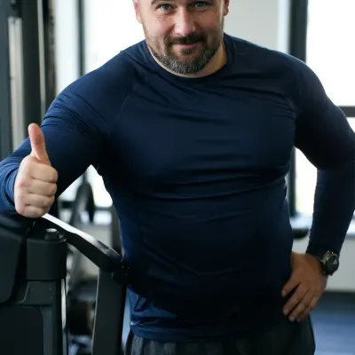 Эрнест, 42
