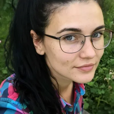 Снежана, 33